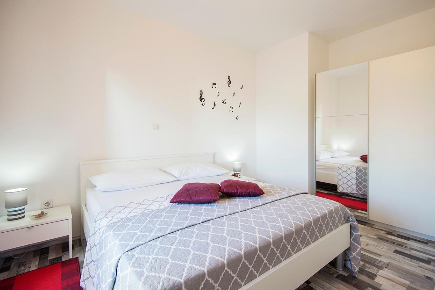 Apartments Cape Deluxe Rtina Kültér fotó